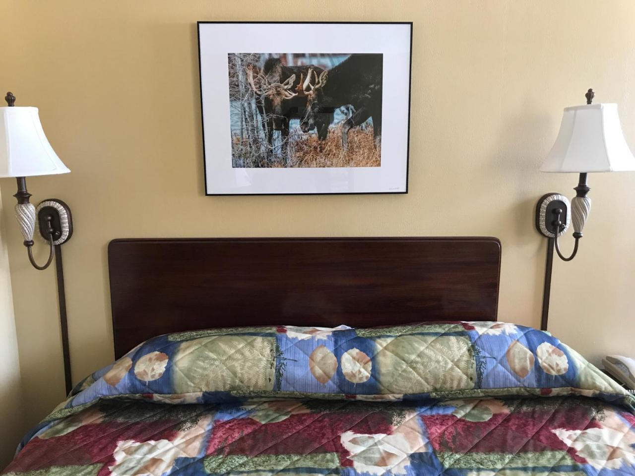 Baxter Park Inn Millinocket Kültér fotó